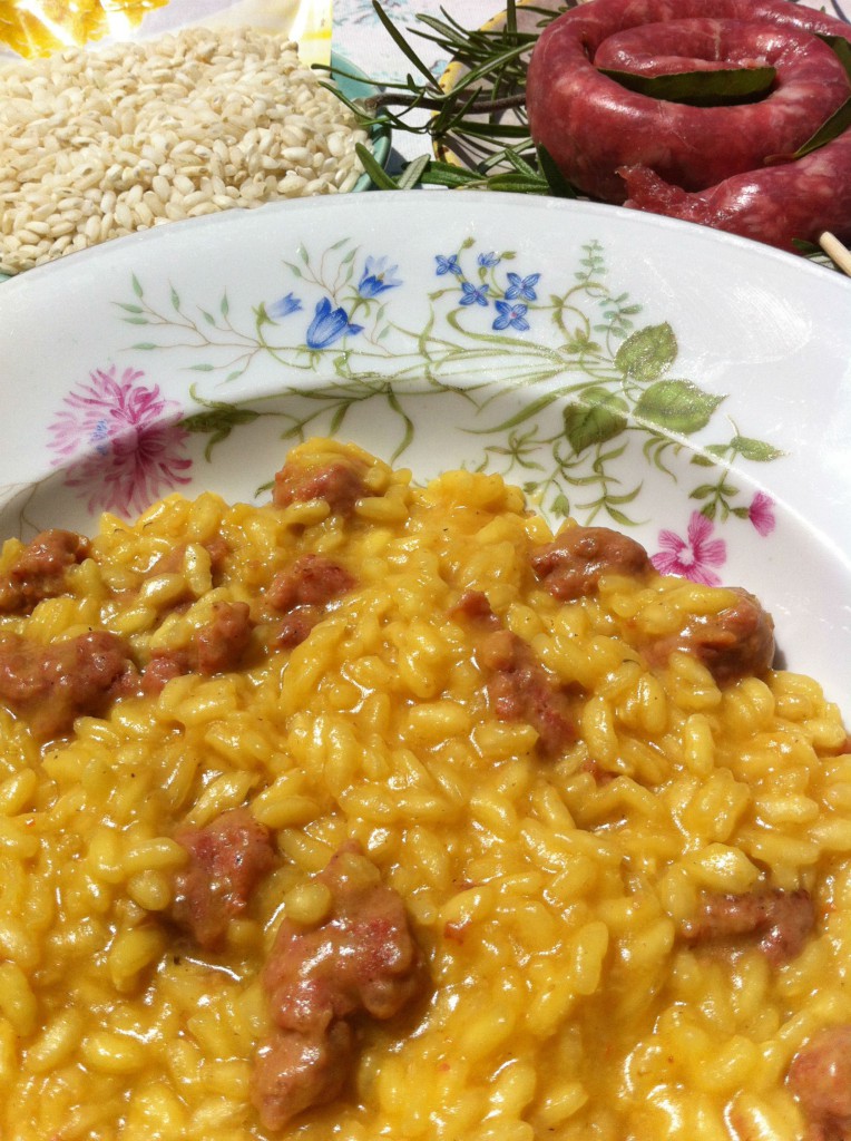 Risotto con zafferano e salsiccia Mi dai la ricetta?