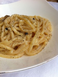 pici cacio e pepe